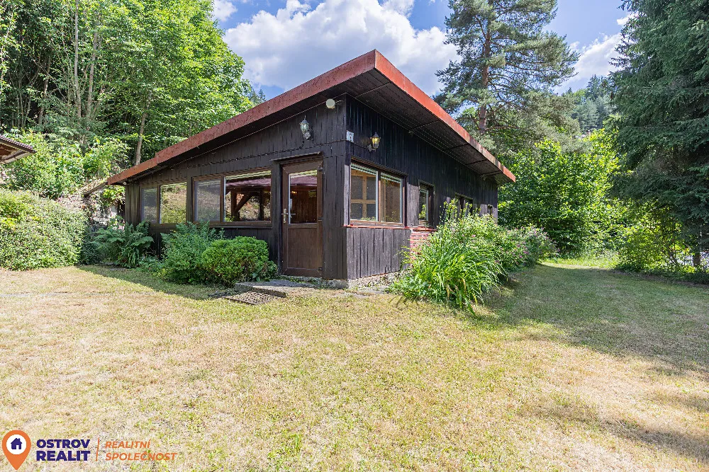 Prodej chaty 94 m², pozemek 975 m²